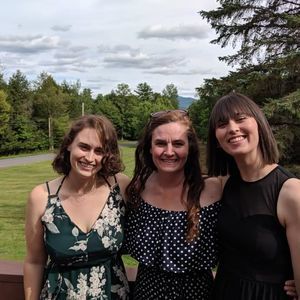 Meet your Posher, Emilie